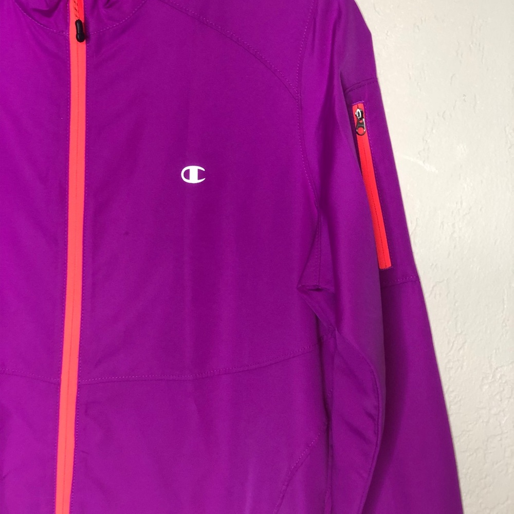 Champion Elite Lightweight Jacket - Raspberry - Picture 2 of 6